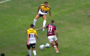 VÍDEO: Pênalti bizarro dá vitória ao Flamengo contra o Criciúma; o que diz a regra?