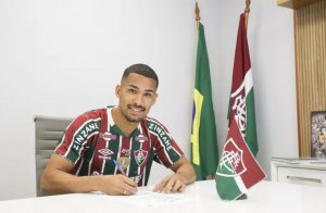 Fluminense contrata jogador da quarta divisão a pedido de Mano Menezes