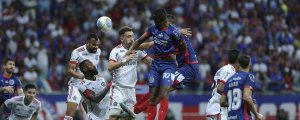 Atacante do Flamengo tem lesão considerada “grave” e desfalca duelo de volta contra o Bahia