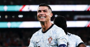 Cristiano Ronaldo chega aos 900 gols na carreira