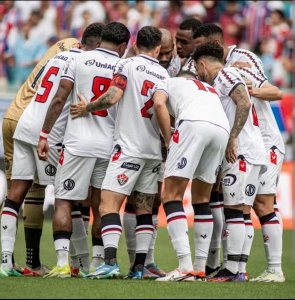 Se vencer no sábado, Vitória pode voltar a ter mais pontos que jogos no Brasileirão