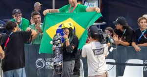 Raicca Ventura conquista Mundial de skate park na Itália