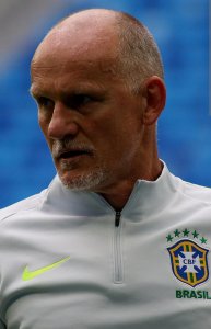 Taffarel se machuca e desfalca a Seleção Brasileira