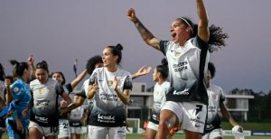 Corinthians bate Olimpia e vai às semifinais da Libertadores Feminina