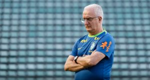 Dorival espera jogo complicado contra seleção peruana