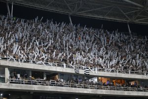 Peñarol e Botafogo entram em conflito sobre presença de torcida na semifinal da Libertadores