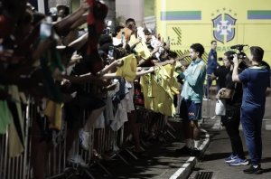 Em duelo decisivo pelas Eliminatórias, Brasil recebe o Uruguai na Arena Fonte Nova 