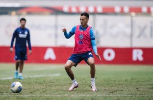 Machucado, lateral não defende mais as cores do Bahia nesta temporada  