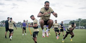 Vitória realizou mais um dia de treinamentos no CT do Vasco da Gama