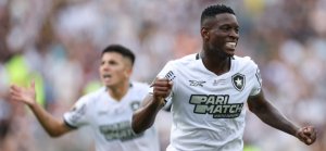 Libertadores: com um a menos desde o começo do jogo, Botafogo bate o Atlético-MG e se sagra campeão