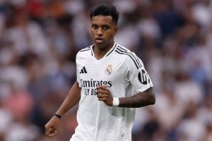 Rodrygo desfalca Real Madrid contra o Girona por lesão muscular