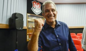 Novo presidente do Flamengo anuncia José Boto como diretor técnico e permanência de Filipe Luís