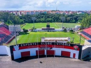 Vitória lança campanha de doações para reformas no Barradão 