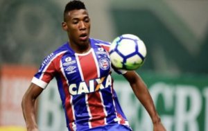 Vasco acerta venda de zagueiro ex-Bahia ao Athletico, diz jornalista