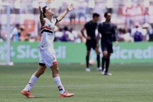 São Paulo é campeão da Copinha 2025 em virada emocionante contra o Corinthians