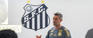 Santos acerta com mais dois jogadores e chega a oito reforços em 2025