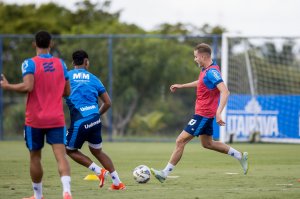 Bahia finaliza preparação para enfrentar o Jequié no Campeonato Baiano