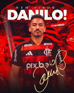 Flamengo anuncia a contratação de Danilo até 2026