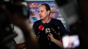 Rogério Ceni elogia atuação do Bahia e projeta Ba-Vi: “Vamos com o melhor”