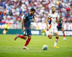 Fim do mistério! Bahia e Vitória estão escalados para o clássico