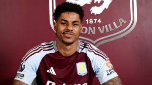 Marcus Rashford é anunciado como reforço do Aston Villa