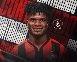 Vitória anuncia a contratação de lateral ex-Coritiba