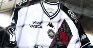 Vasco revela dívida de mais de R$ 13 milhões com jogadores