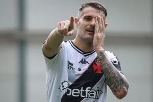 Diretoria do Vasco se pronuncia após débito milionário com atletas